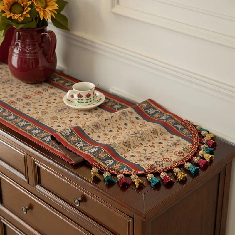 High-end Light Luxury Table Runner Dining Table Tea Room Cabinet Cover Floral Tassel Table Runner Retro Long Tablecloth