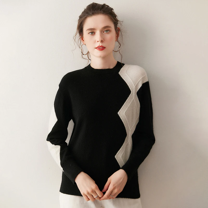2026 New Round Neck Cashmere Sweater Women's Color blocked Knitted Cashmere Sweater