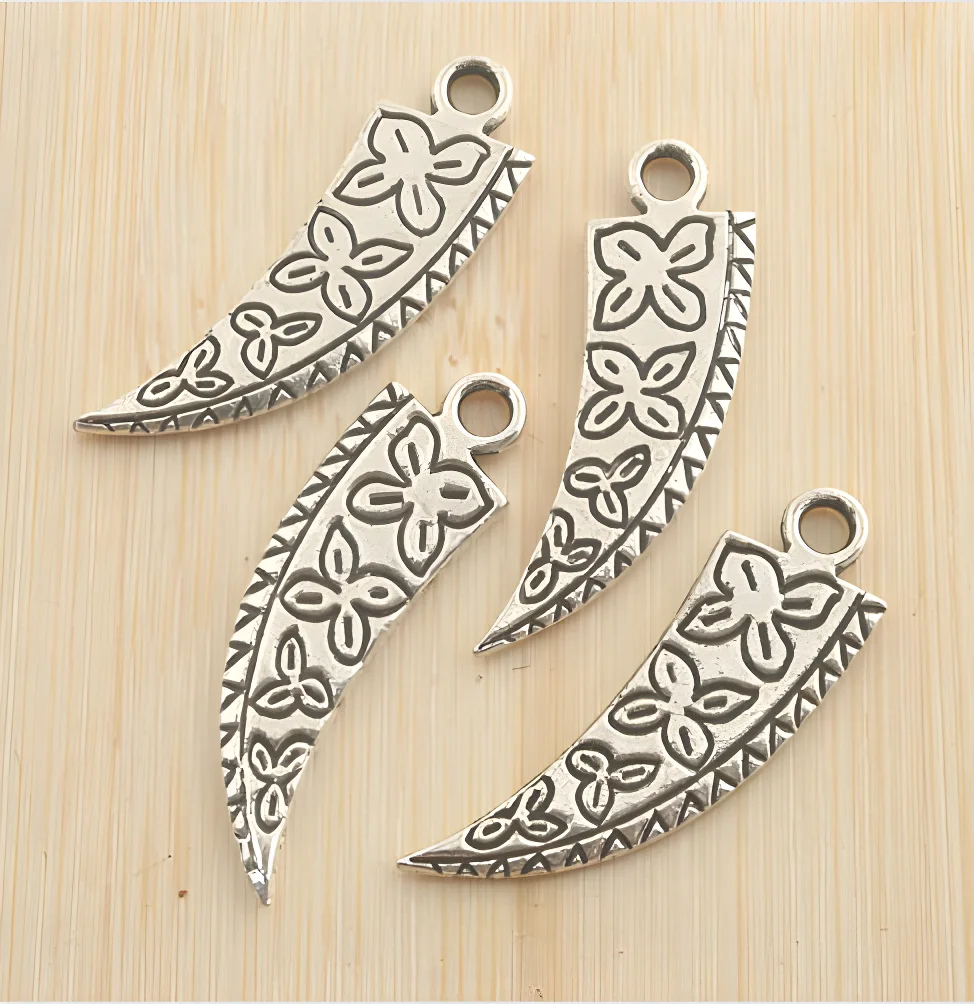 

20pcs 32*10mm Vintage Alloy metal 2sides pattern pendants HWG1122