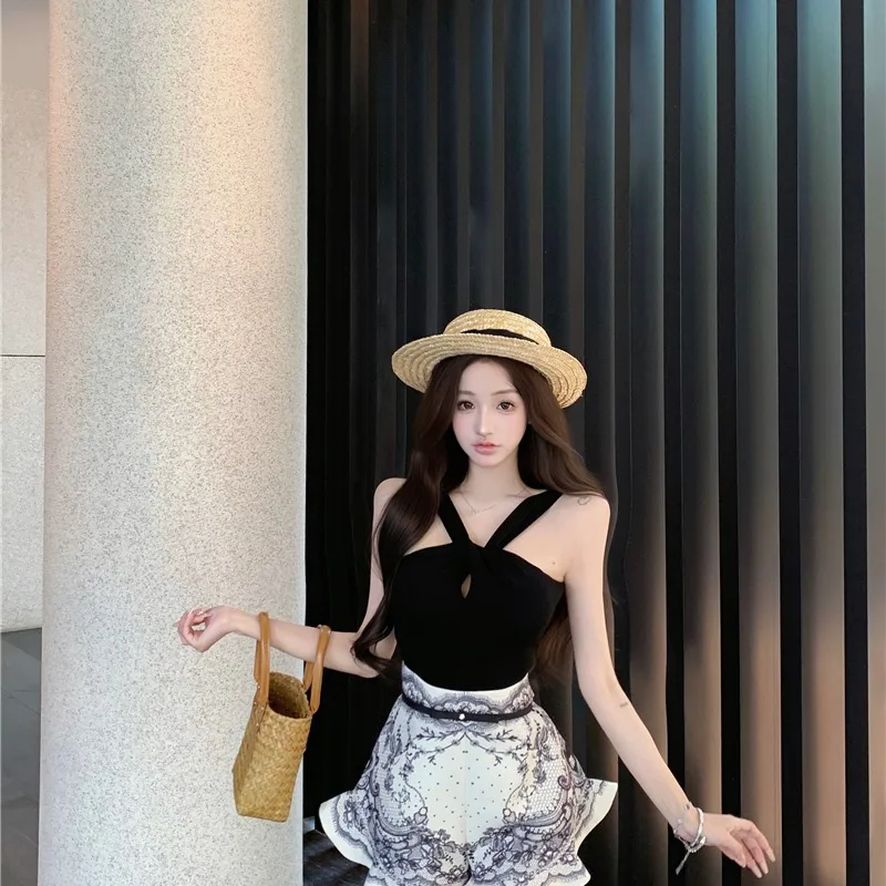 Atasan Vest Spicy Girl Model Ne dengan Pinggang Tinggi, Hiasan Renda, Motif Cetak, Set Dua Potong Musim Panas 2025, Pakaian Wanita Modis