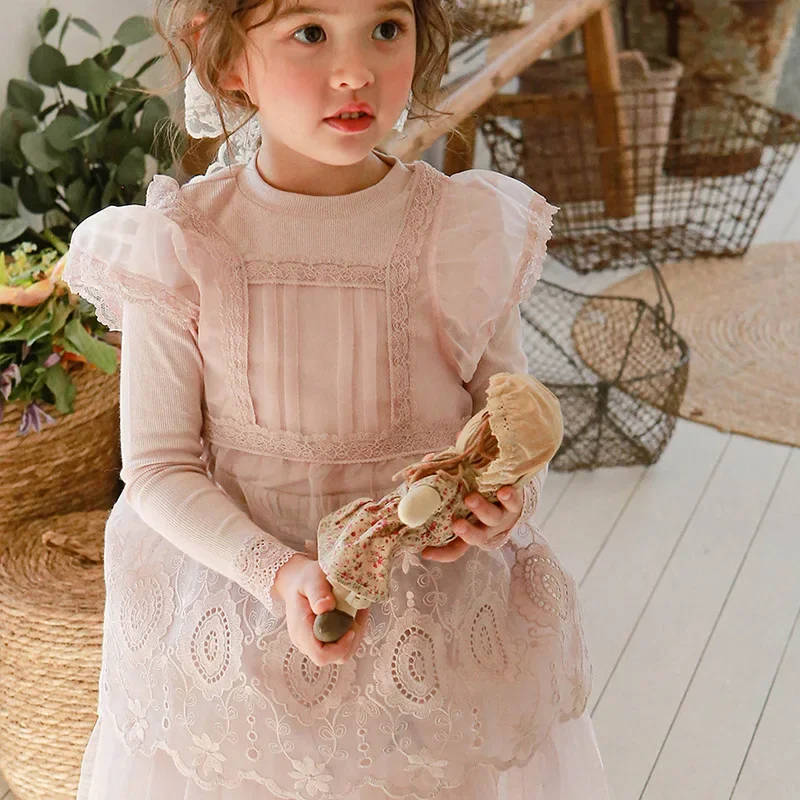 

Childrens Smock Spring and Autumn New Korean Embroidery Lace Girls Fashion Lace Eugen Smock Kids Clothes