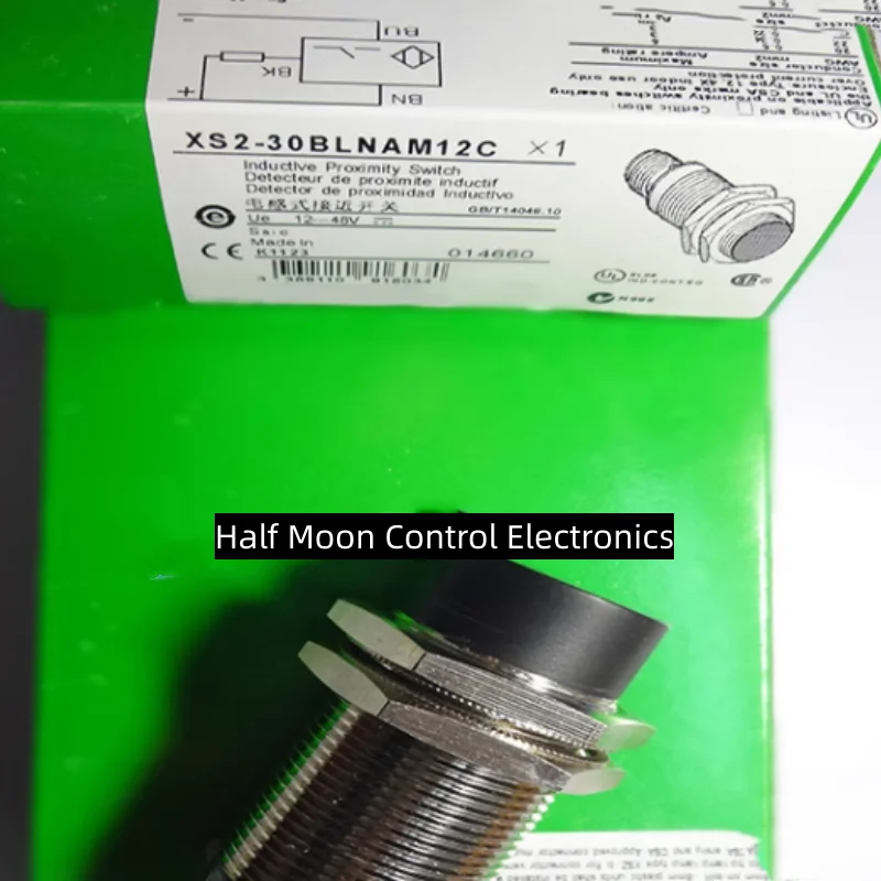 

New original Proximity switch XS2N18NC410D XS2N18PC410D