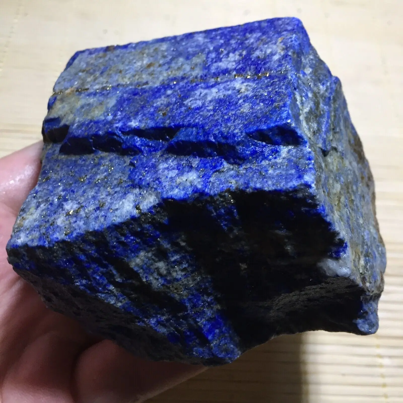 Natural Rough Rocks Lapis lazuli Crystal Raw Gemstone Mineral Reiki Healing Degaussing Ornaments