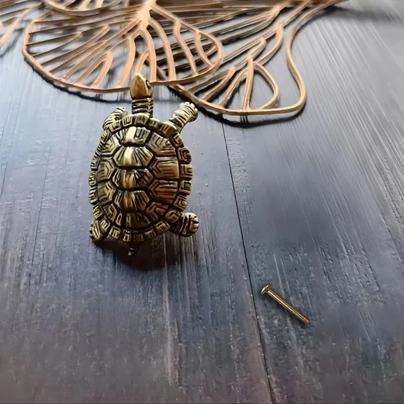 

2Pcs Creative Turtle Furniture Door Handle, Longevity Turtle Brass Door Knob, Cabinet Hardware, Living Room & Bedroom Wall Decor