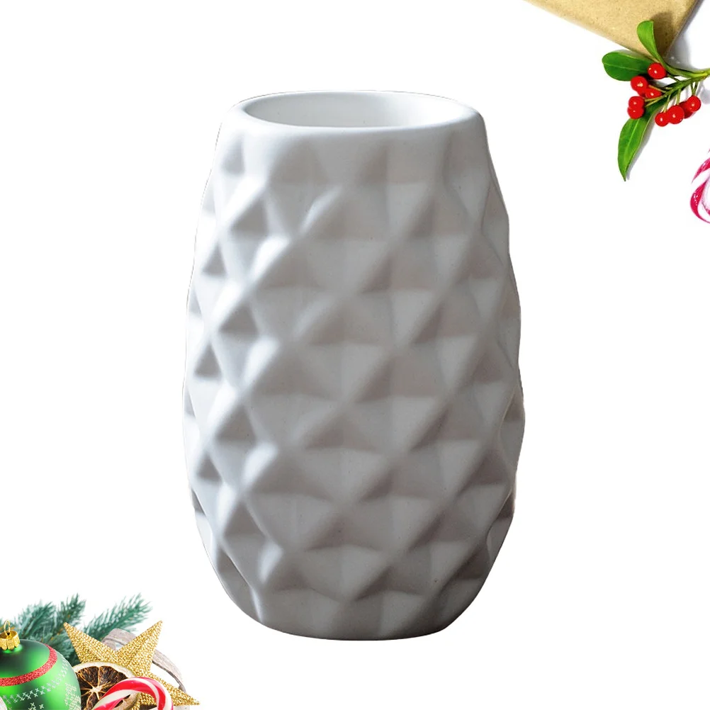 

Creative Pineapple Stand Modern Tabletop Ornament Indoor Outdoor Decor for Living Room Bedroom Office Style