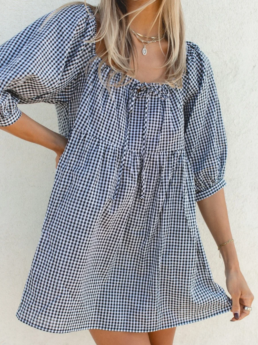 Women Vintage Aesthetic Gingham Bow Tie Dress Boho Checkered Half Puff Sleeve Flowy Fall Dress Square Neck Smocked Maxi Dresses