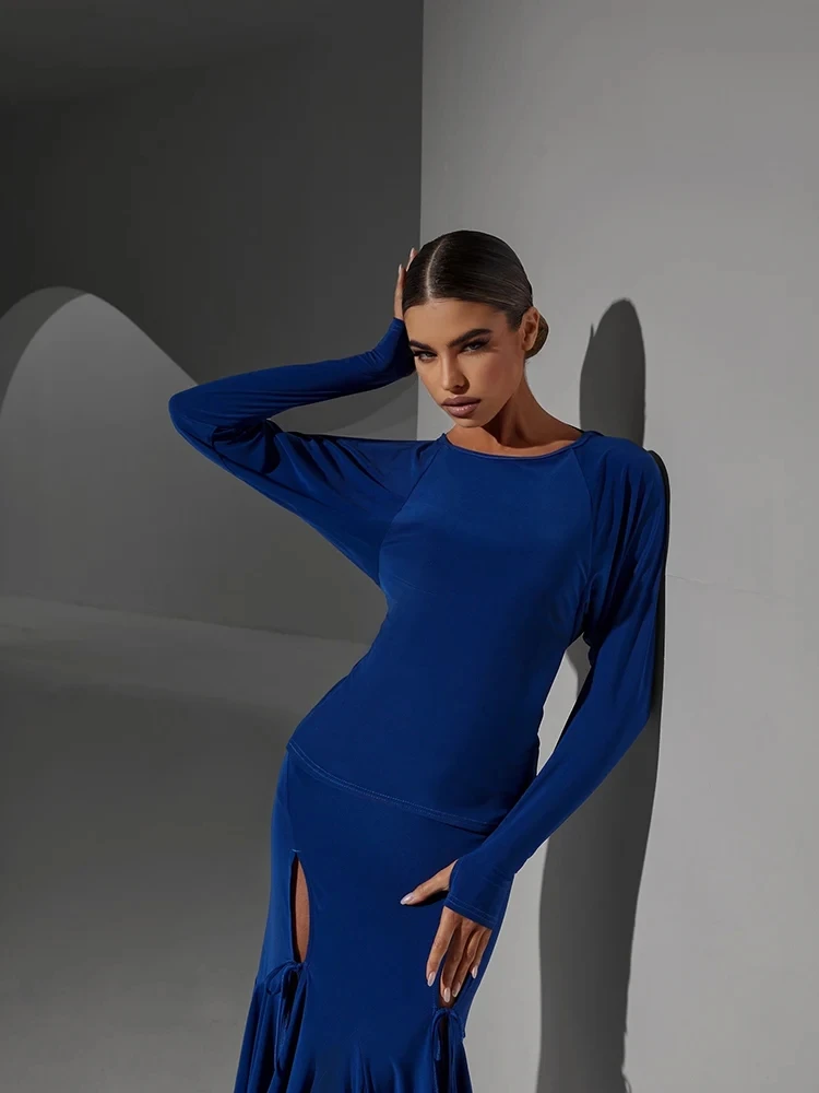 ملابس علوية للرقص اللاتيني للسيدات مفتوحة الظهر باللون الأزرق وأكمام الخفافيش فضفاضة تناسب أزياء لاتينية لقاعة الرقص على الساحل # 2301