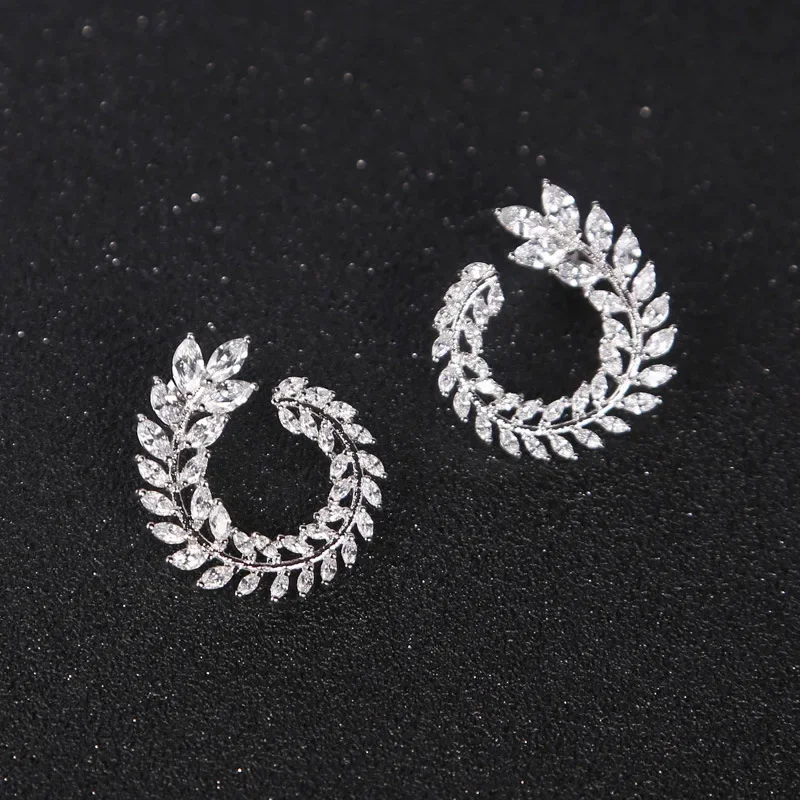 Fashion Studs Leaf Wreath Earrings Women\'s Crystal from Austrian Micro Inlaid Copper Marquise Zircon Jewelry new earrings