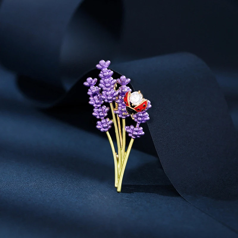 1pcs Classic Women Brooch Enamel Pin Lavender And Ladybird Brooch Romantic For Clothing Accessories Luxury Style Rhinestone