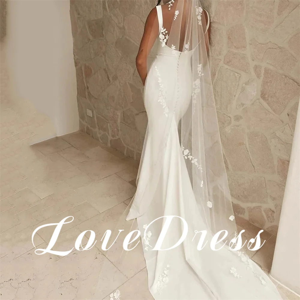 Love Elegant Boat Neck Spaghetti Strap Stain Mermaid Bridal Gown Simple Floor Length Open Back Sexy Bridal Gown Vestido de novia