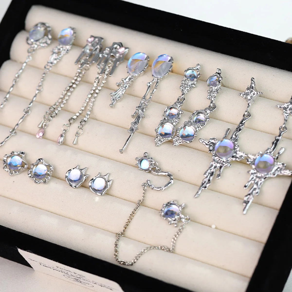 Vintage Luxury Earrings Silver Color Lrregular Water Droplets Multicolour Moonstone Drop Earrings for Women