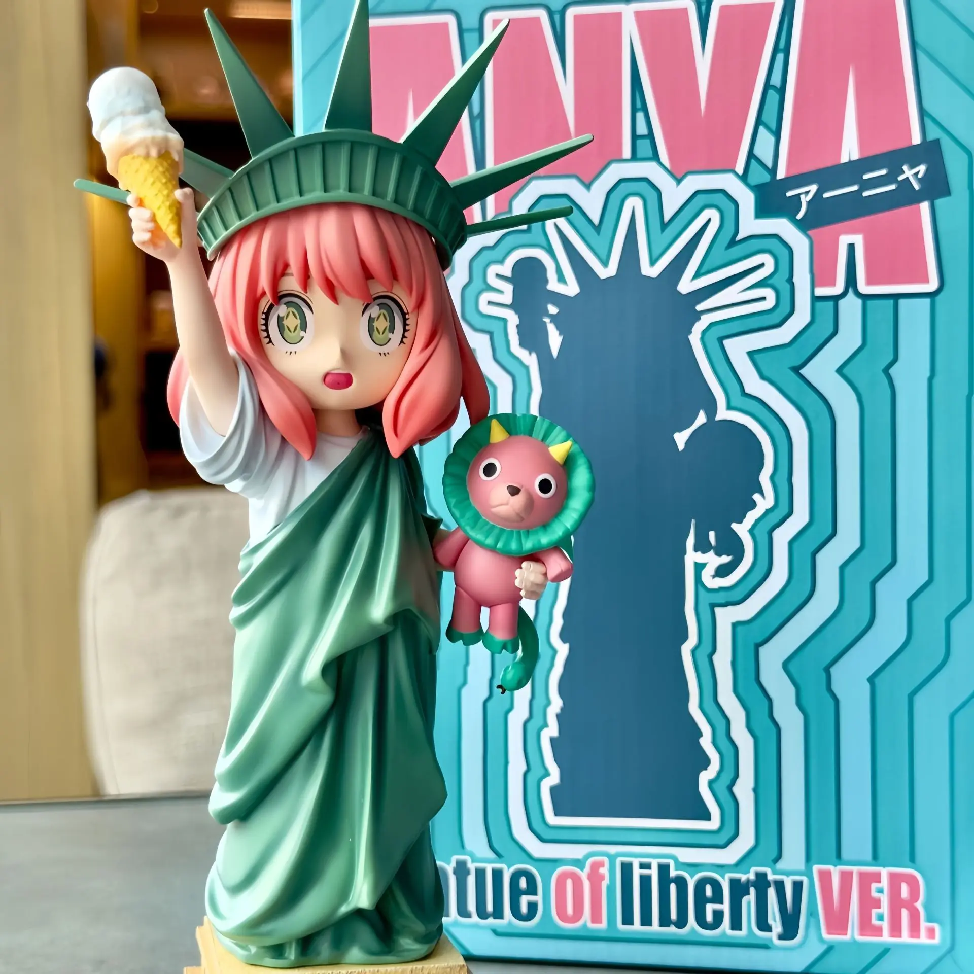 19cm espião × família anya forger estátua da liberdade anime menina figura de ação modelo estátua coleção decoração desktop ornamento brinquedos