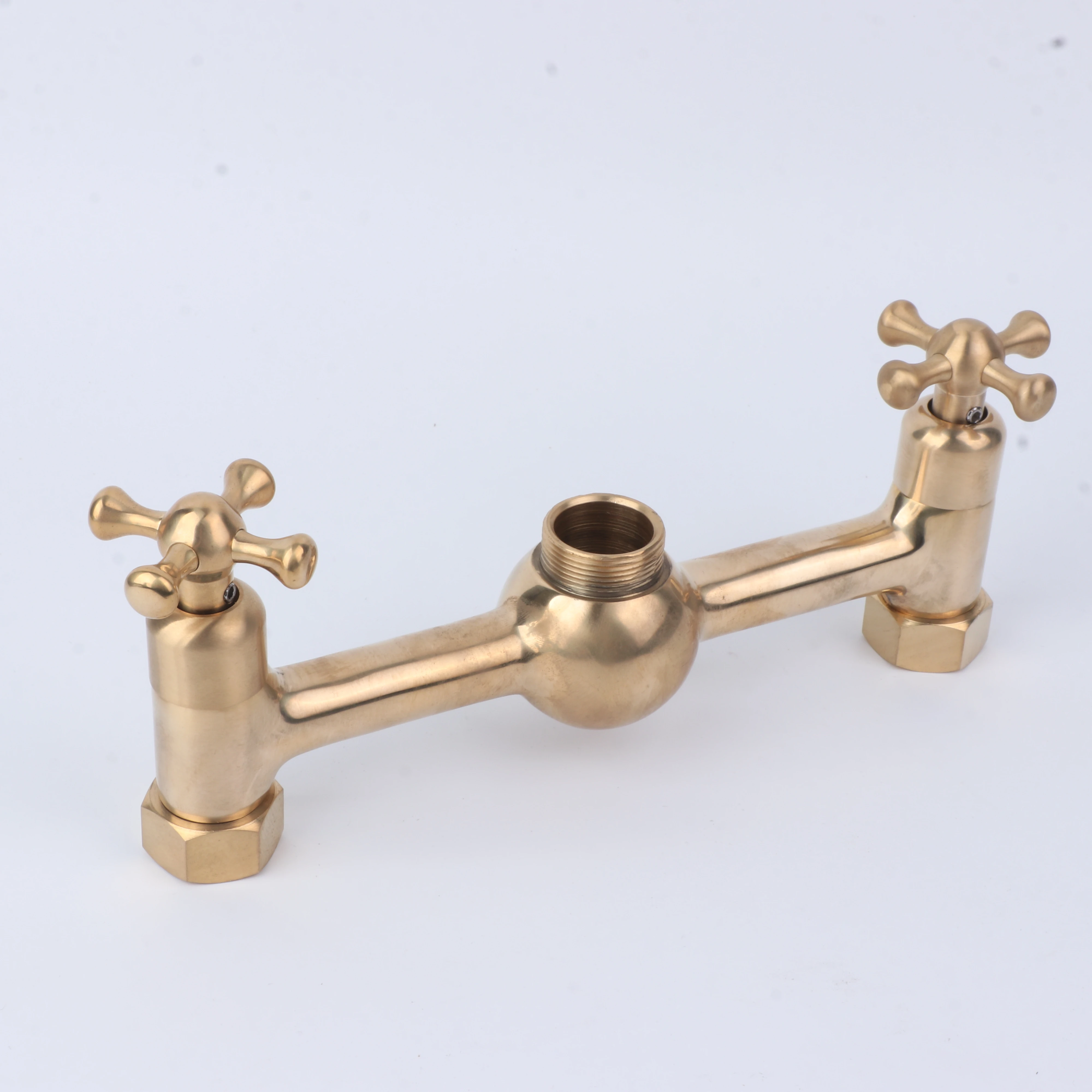 Double handle unpainted brass deck mounted faucet traditional design with polished brass long spout for kitchen sink faucets