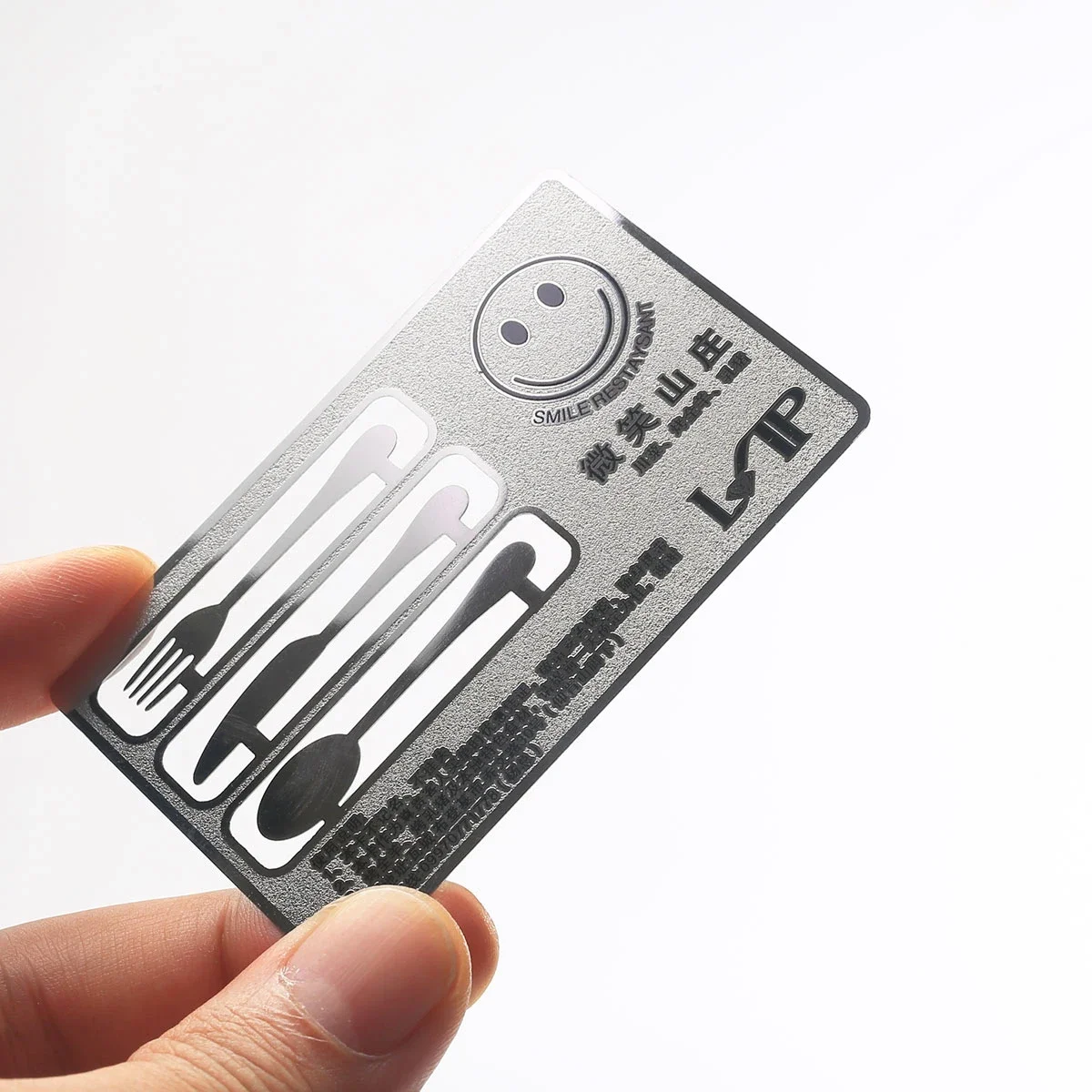 

Заготовленный на заказ логотип, пустой серебряный металлический держатель для визитных карточек с именем для лазерной гравировки