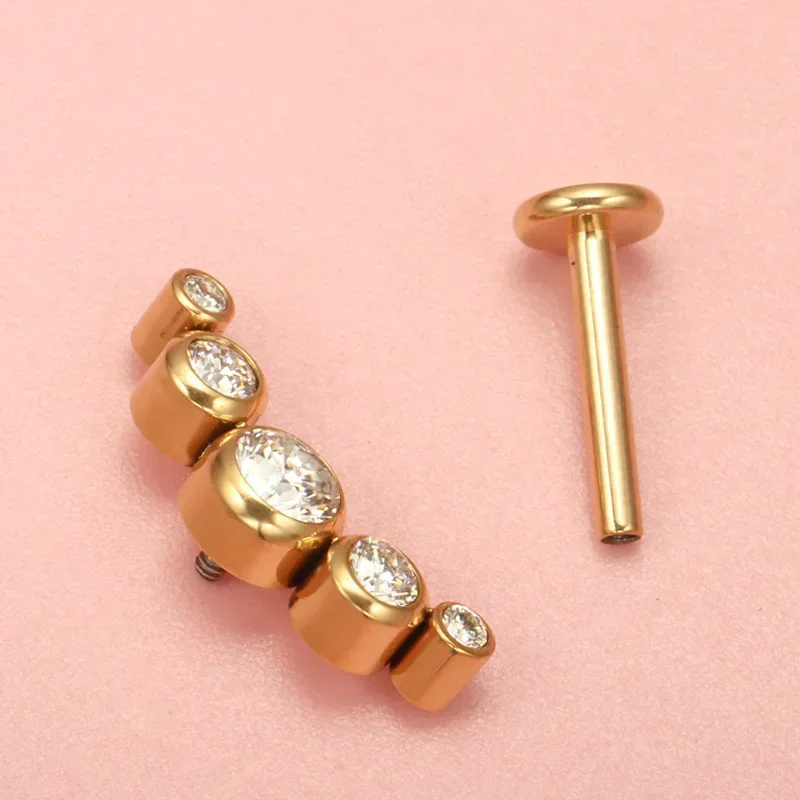 ZOOR ASTM F136 التيتانيوم اللولب ثقب 16 جرام 18 جرام موضوع داخلي Labret الشفاه الغضروف الزركون الزنمة أقراط مجوهرات للجسم