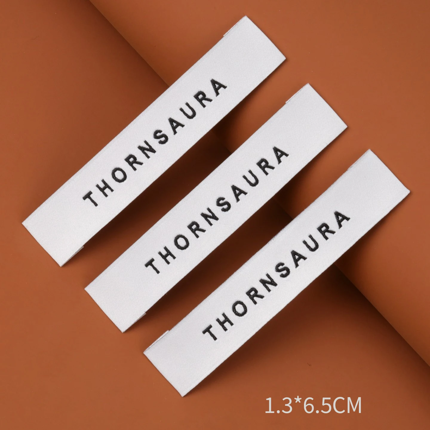 Custom Woven Labels Ultra-Dense Cloth Tags for Skirts Pants Hoodies Premium Main Labels
