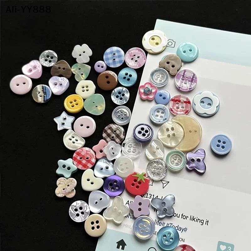 【YY88】10pcs Randomly Diy Scrapbooking Cute Sewing Button Clothing Accessories