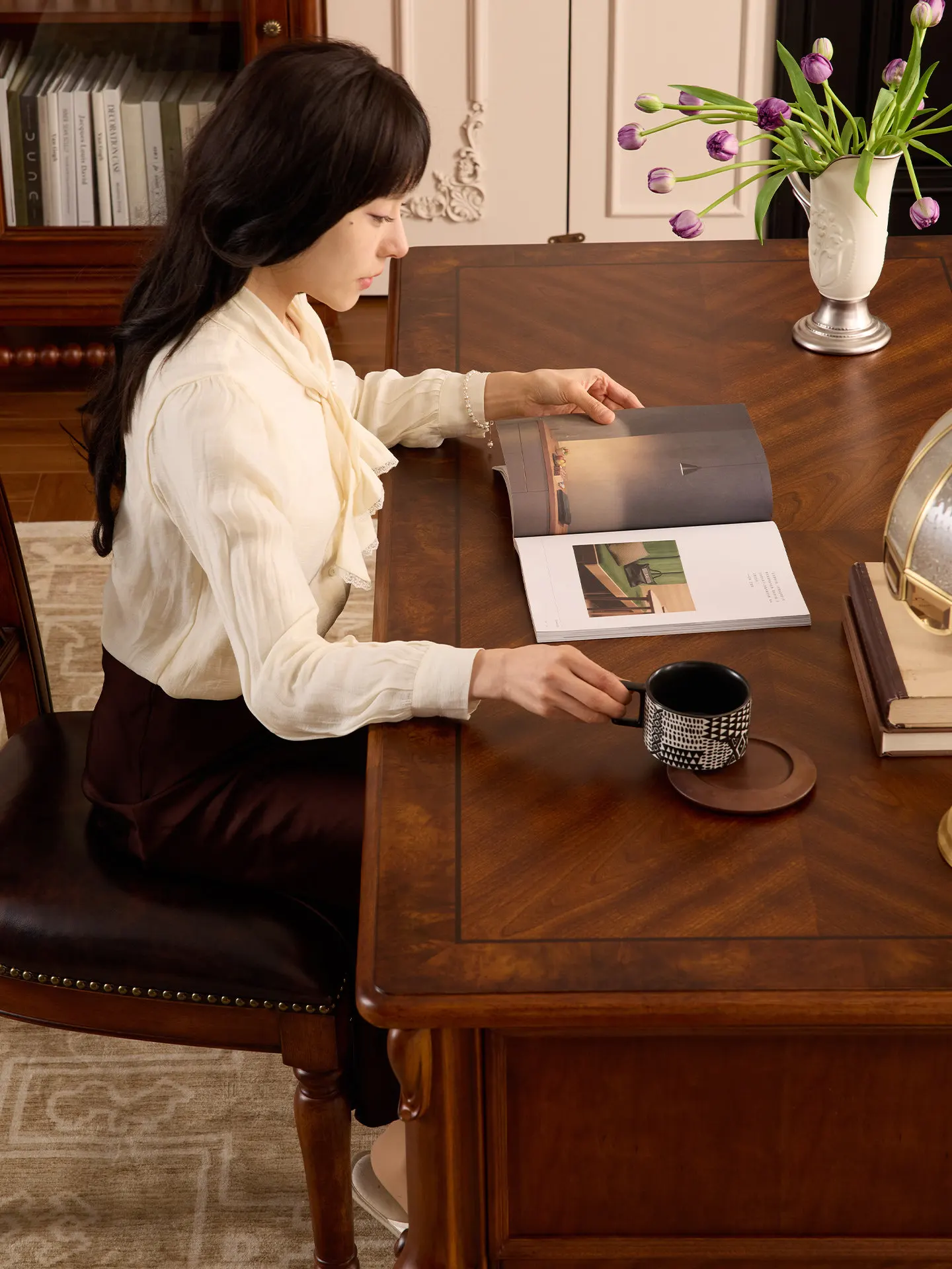 YFY French retro solid wood desk American study makeup table dual-purpose writing desk desk