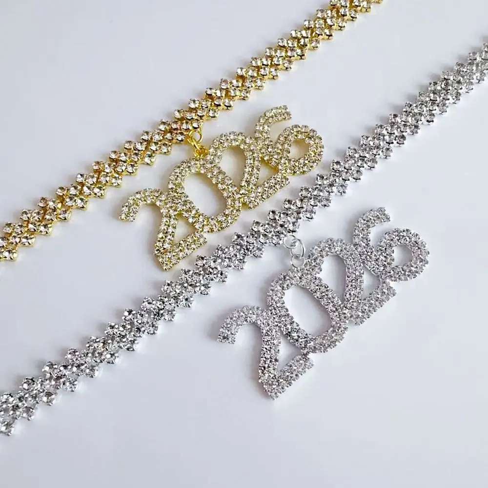 كريستال 2026 قلادة قلادة هندسية مربع حجر الراين الترقوة سلسلة مبالغ فيها الحب القلب 2026 السنة الجديدة مجوهرات الفتيات #1