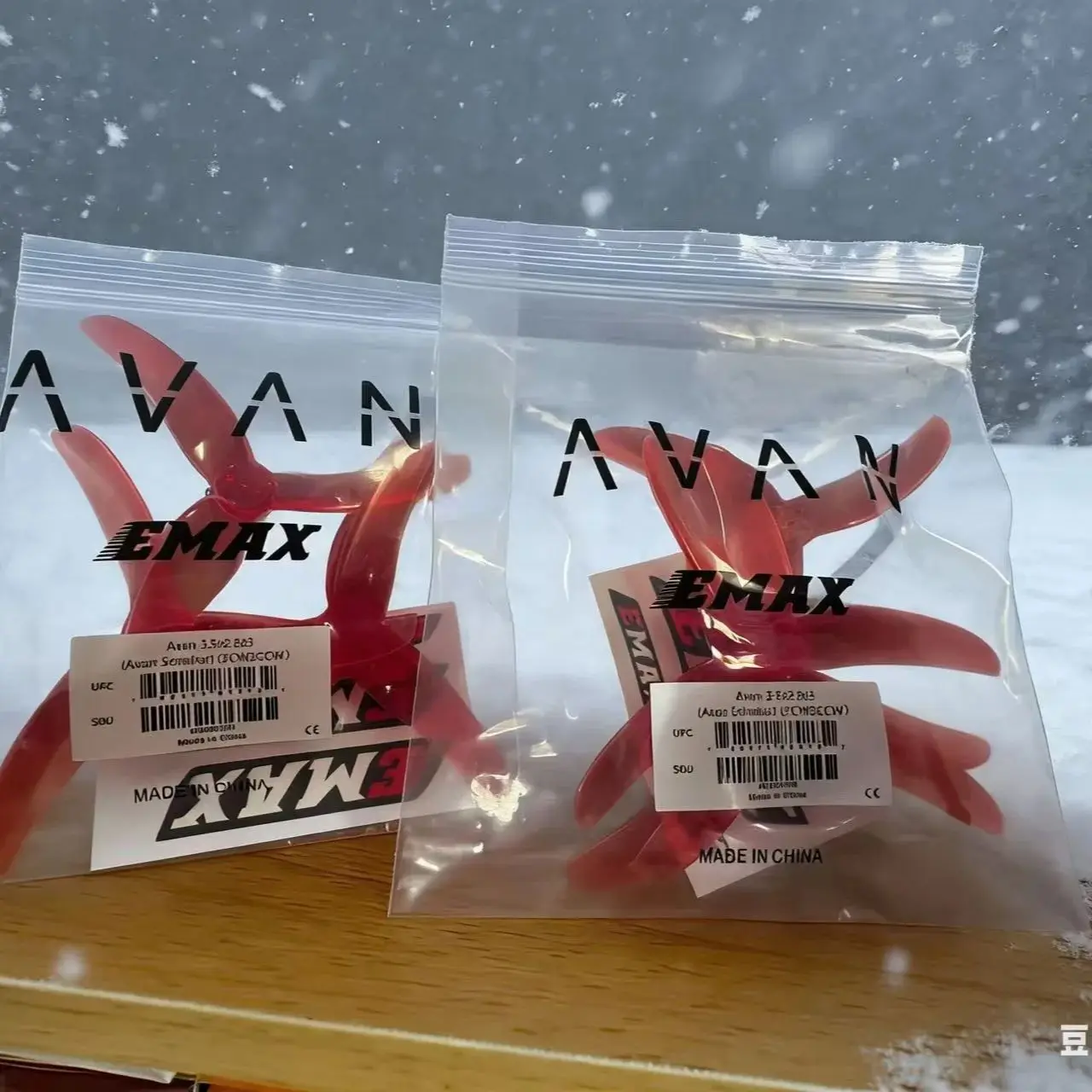 EMAX Avan Scimitar 3528 3.5X2.8X3 3-Blade Propeller for EMAX Babyhawk II HD GEPRC SMART35 3.5inch FPV Drones