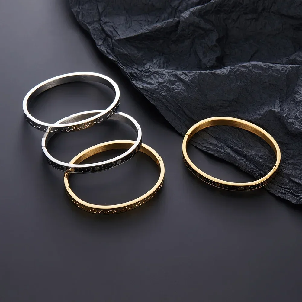 Bangle for Women Sun Star Moon Pattern Gold Stainless Steel Bracelets Unisex Closed Bangles Couple Jewelry Valentine's Day Gifts