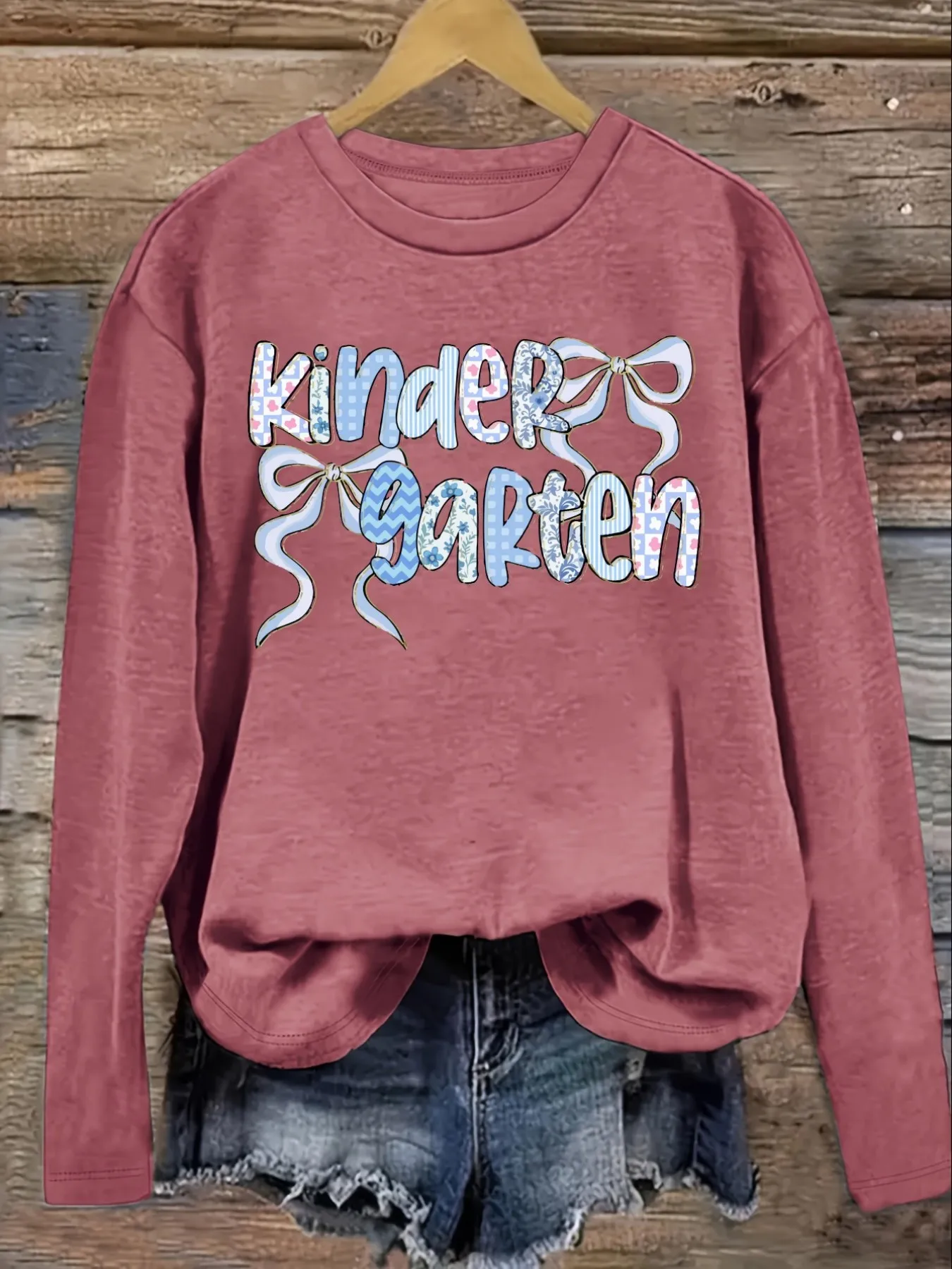 Women's Casual Long Sleeve Crew Neck T-Shirt Kindergarten Bow Pattern Print Design Design, Round Neck Women's Clothing, Machine Washable, Slightly Elastic, Loose Fit, Spring Autumn Winter Women's T-Shirt, Halloween Costume Outfit view 3