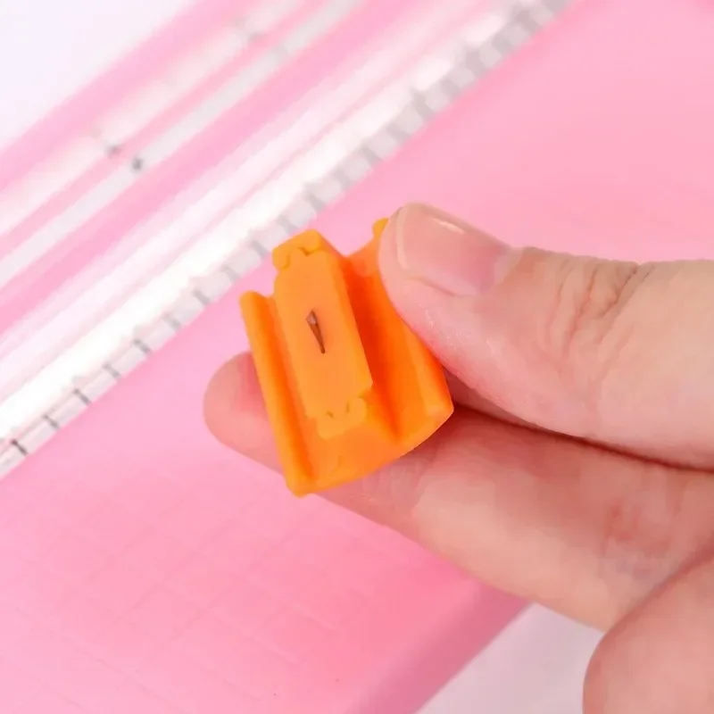 A4/A5 Precision Paper Photo Trimmers Cutters Scrapbook Guillotine W/ Pull-out Ruler for Photo Labels Paper Cutting Tool Durable