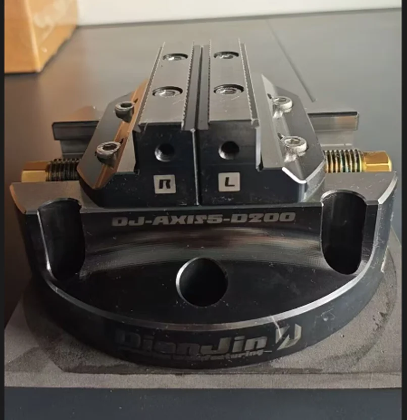 

Four or Five Axis Quick change fixture CNC processing Center zero point disc type One body self-centering concentric vise DJ-AIX
