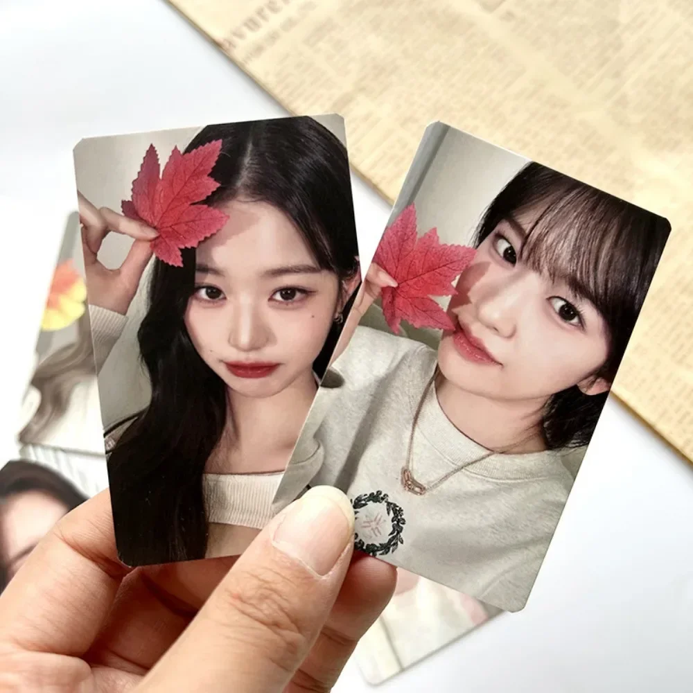 6Pcs KPOP Female Idols Group Photocards Cute Autumn Maple Leaf Series Selfie Card Postcard LOMO Cards for Fans Collection