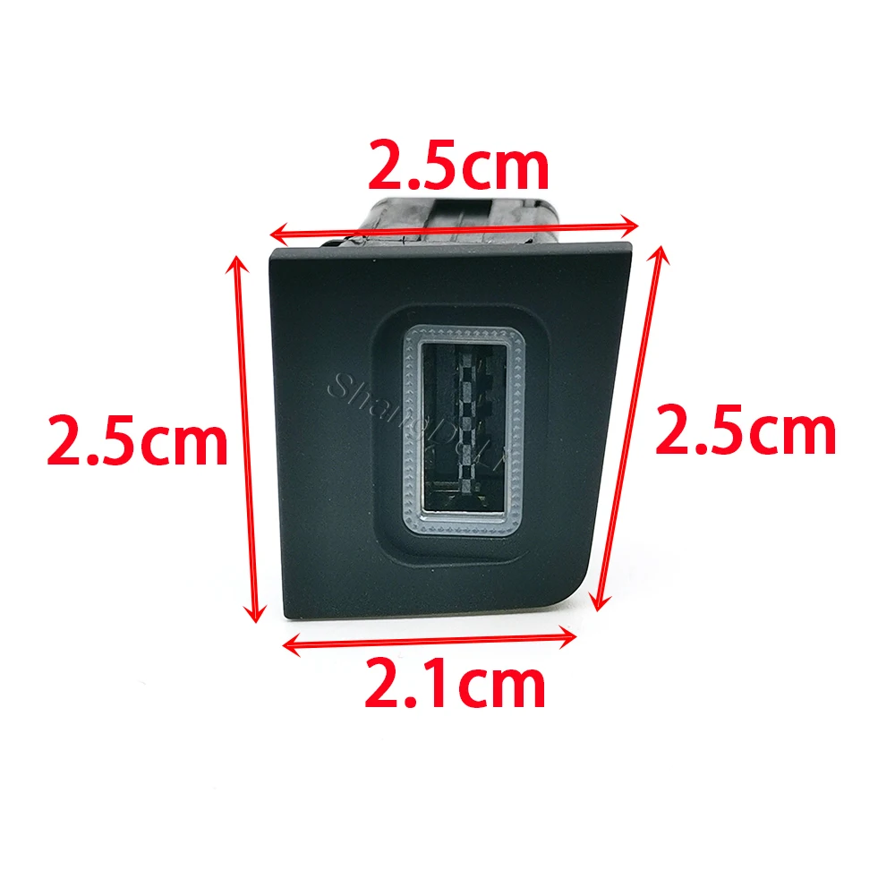 Red LED Light Car Single Phone Charger QC3.0 USB Charging Socket Interface For Volkswagen CC 2011-2012