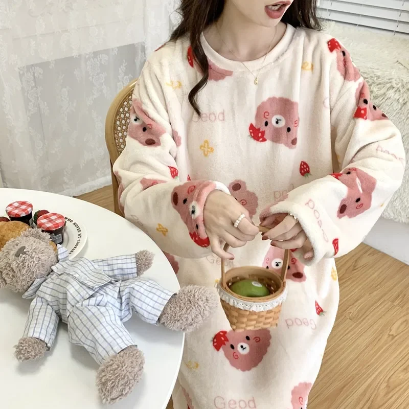 Coral Velvet Nightgown Female Autumn and Winter Thickened Flannel Flannel Cartoon Pajamas in the Long Section of Warm Sleepwear