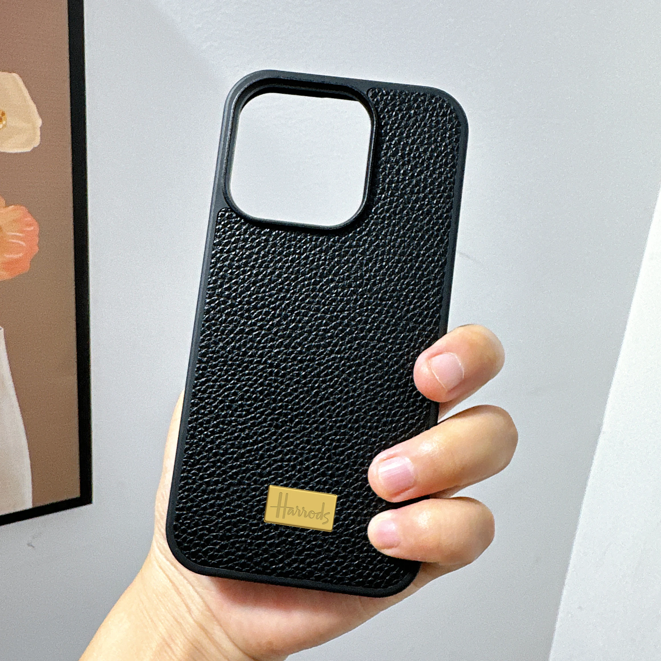 

business Metal letter Litchi grain leather Case for iPhone 15 14 Phone Cover 13 12 11 Pro MAX Hard Cover Shockproof Back Funda