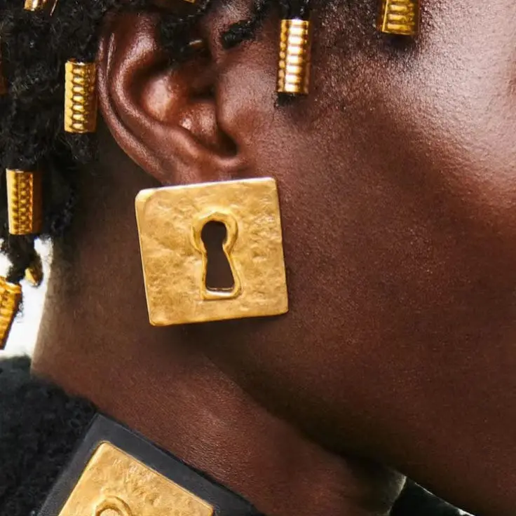 

Модные серьги-ключи из позолоченной латуни в европейском и американском стиле для женщин, роскошные ювелирные украшения, тренд сезона