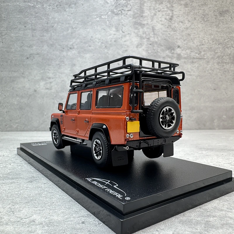 AlmostReal 1/43 Defender 110 2015 Pomarańczowy Metalowy Model Auta z Odlewu Ciśnieniowego, Kolekcja, Prezent na Boże Narodzenie dla Chłopca