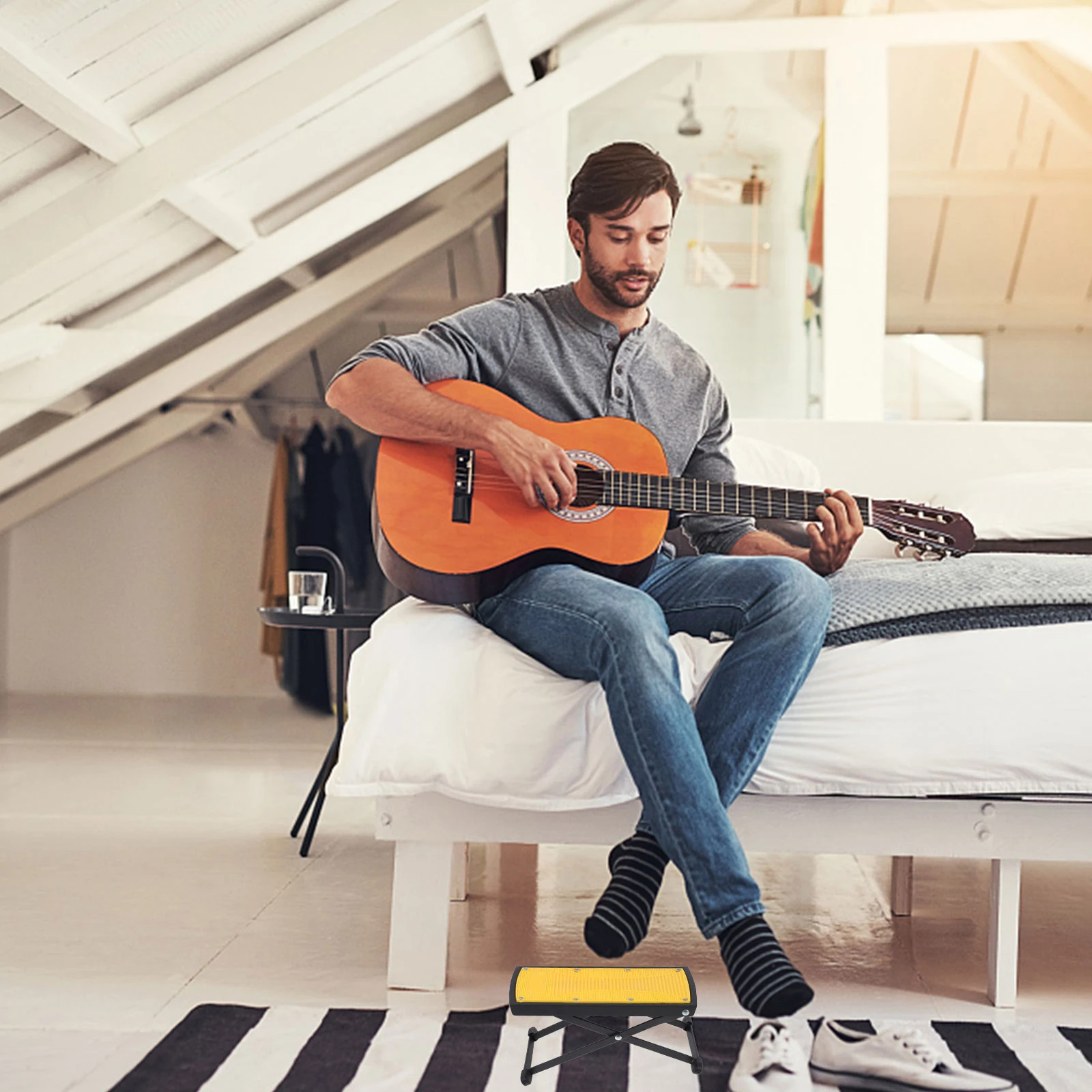 

Adjustable Guitar Footboard Yellow Foldable Light Support Shelf Pedal For Practice Accessory Tool Musical Instrument Stable Foot