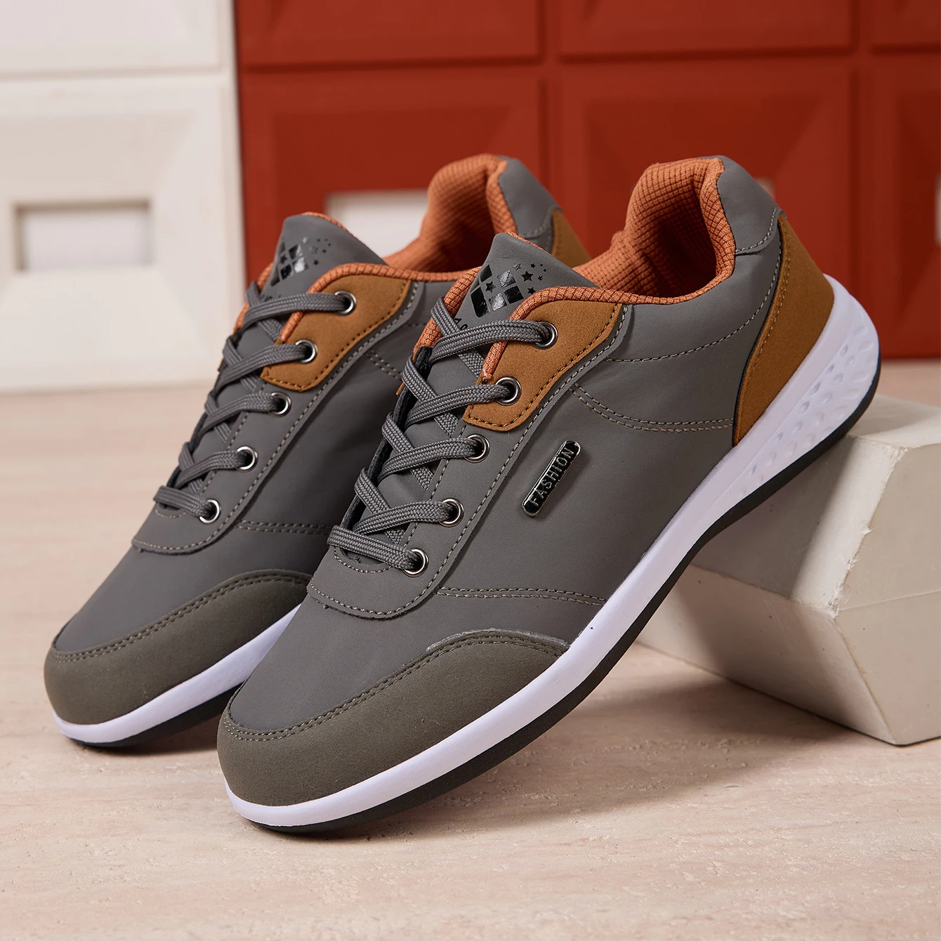 ZERJER Neu eingetroffene bequeme Freizeitschuhe für Herren, modische rutschfeste Ledersneaker, atmungsaktive, leichte, flache Schuhe für den Alltag – Detail 1