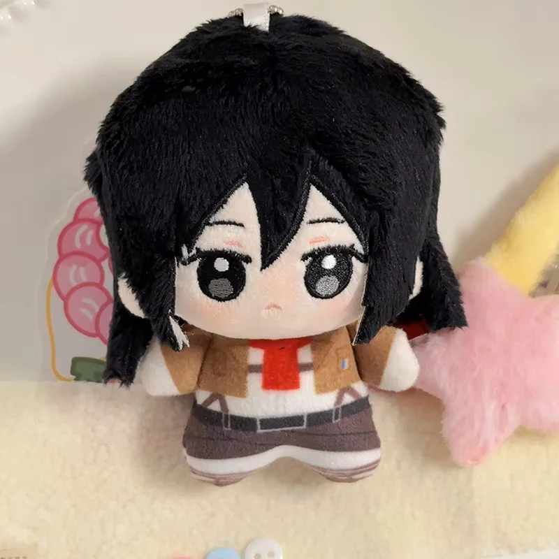 

10 см плюшевая кукла «Атака Титанов», Эрен Микаса Леви, аниме, мини-кукла, брелок, милый рюкзак, подвеска, украшение для мальчиков и девочек, подарочная игрушка