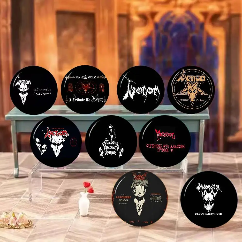 Pin de Metal Macio com Estampa Brilhante de Ícone Venoms Black Metal, Presente para Amigos, Distintivo, Broche de Colarinho, Pin de Lapela