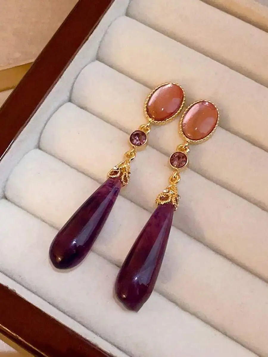 1 par de pendientes vintage de resina morada en forma de lágrima, perfectos para bodas, festivales y como regalos atentados para mujeres.