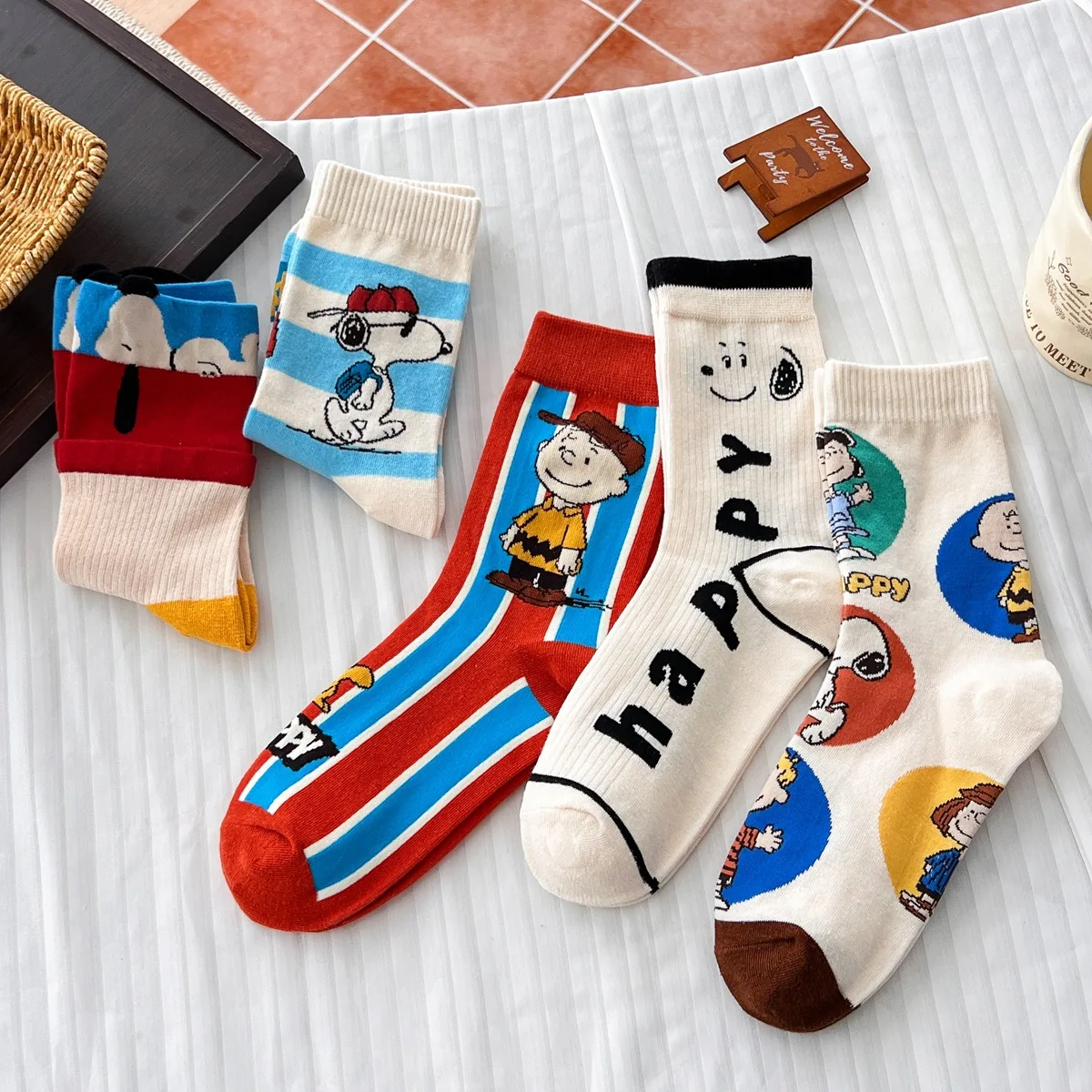 

1/5Pairs For noopy Socks Sets Women Retro Polyester Cotton Low Tube Women Socks Breathable Japanese Style Casual Mid-calf Sock