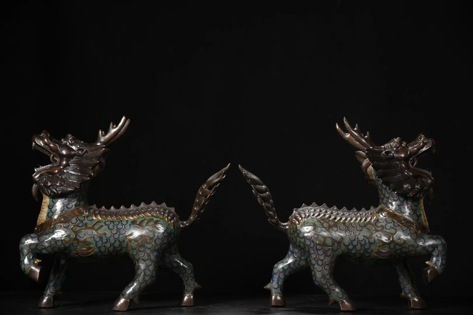 

13"Old Xizang Folk Collection Old Bronze Cloisonne Enamel Kirin Statue A Pair Mythical Animals Amass wealth Town House Exorcism