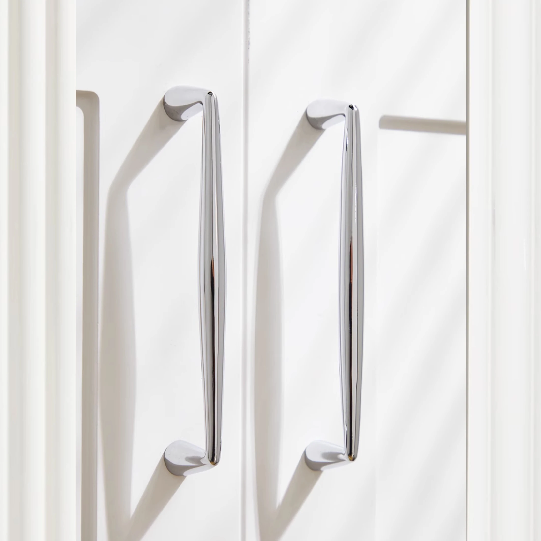 Bright Chrome Kitchen Cabinet Handles Minimalism Brass Wardrobe Pulls Drawer Knobs With Backpate Light Luxury Furniture Handles