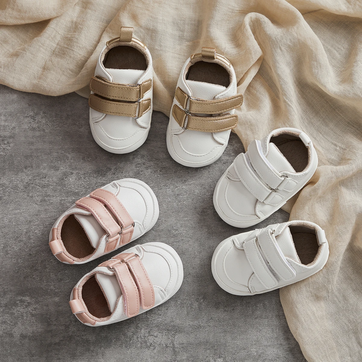 

EWODOS Infant Baby Boys Girls Moccasins Sneakers PU Leather Anti-Slip Soft Sole Prewalker Casual Shoes First Walker Babies Shoes