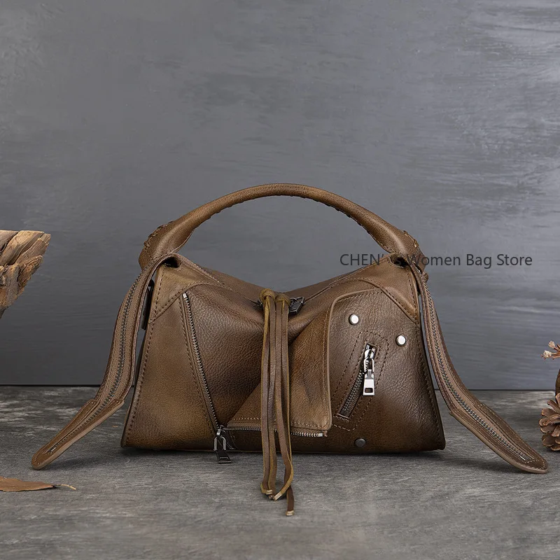 

2025 Personalized Genuine Leather Women's Bag Retro Collar Tassel Small Square Bag Single Shoulder Crossbody Bag Large Capacity