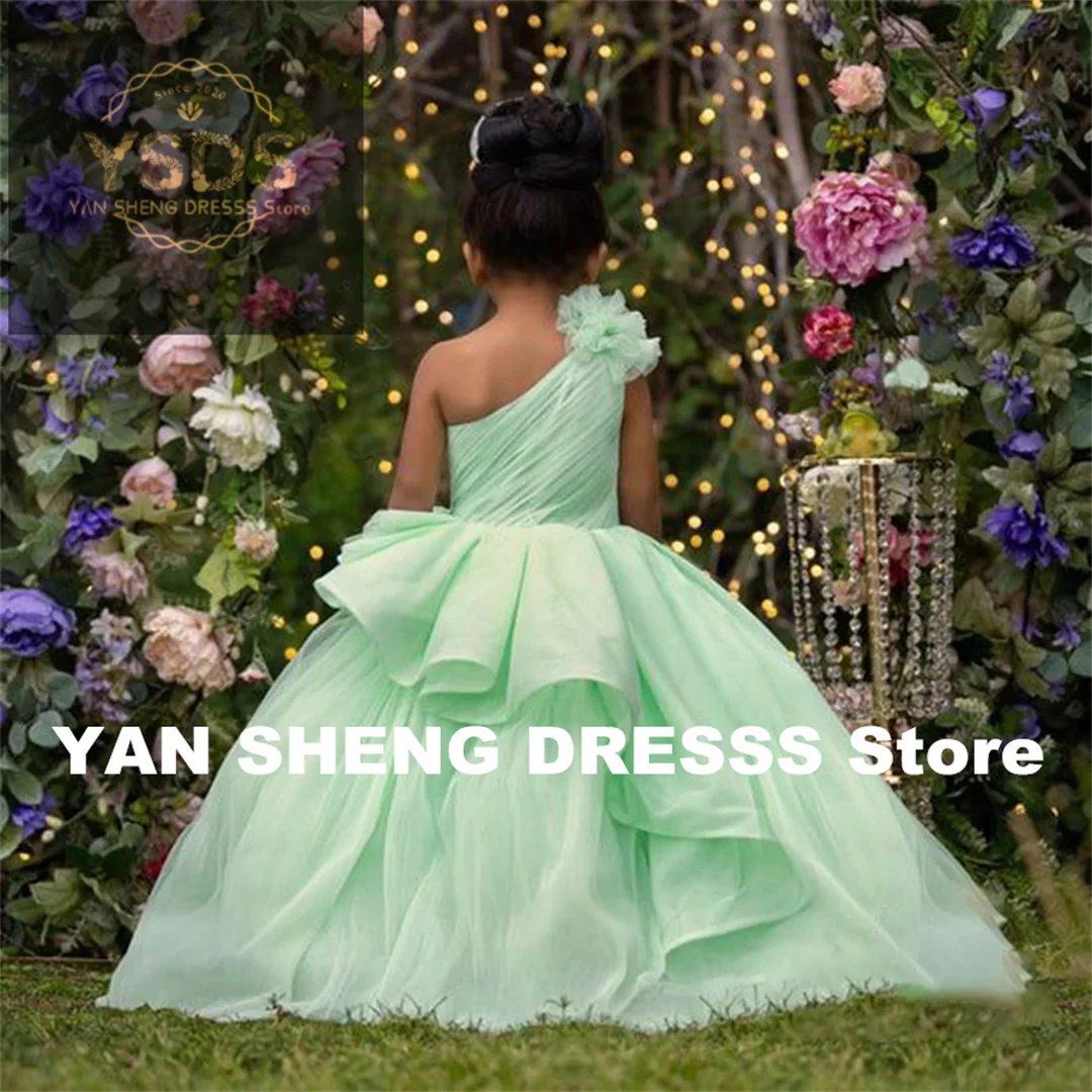 Customized Flower Girl Dress For Wedding Puffy Single Shoulder Ruffles Floor Length Princess Kids Birthday Party First Communion