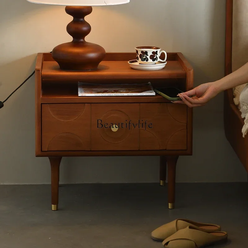 LD33 طاولة بجانب السرير من الخشب الصلب من العصور الوسطى، خزانة تخزين بجانب السرير منحوتة من خشب البقس