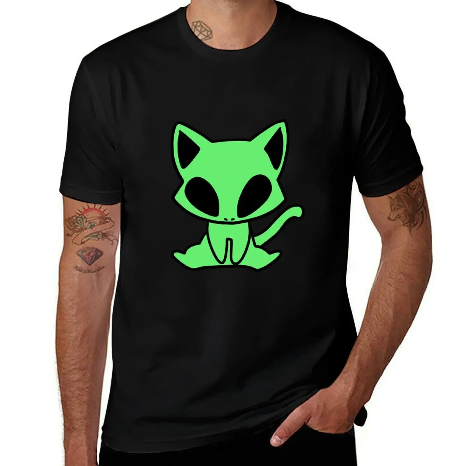 

Alien Cat T-Shirt graphic t shirts plus size clothes funny gifts men t shirts high quality