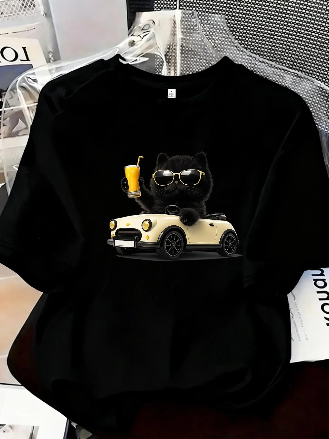 Black Kitten Driving Convertible Car Graphic Women's Printed Crew Neck Tee Summer Casual Short Sleeve Street Style Women T Shirt