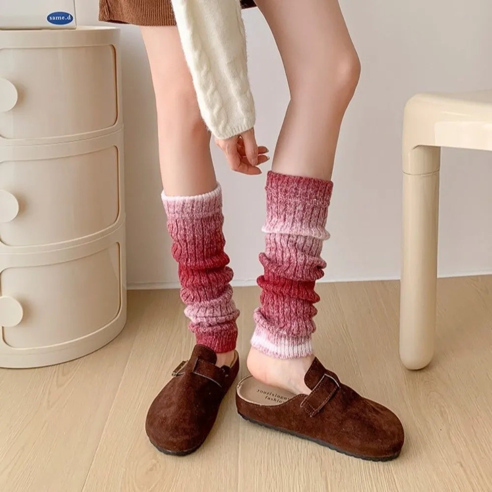 

Новые гетры градиентного цвета, вязаные носки средней длины в стиле Харадзюку, утолщенные бахилы, подарочные женские носки и чулочно-носочные изделия