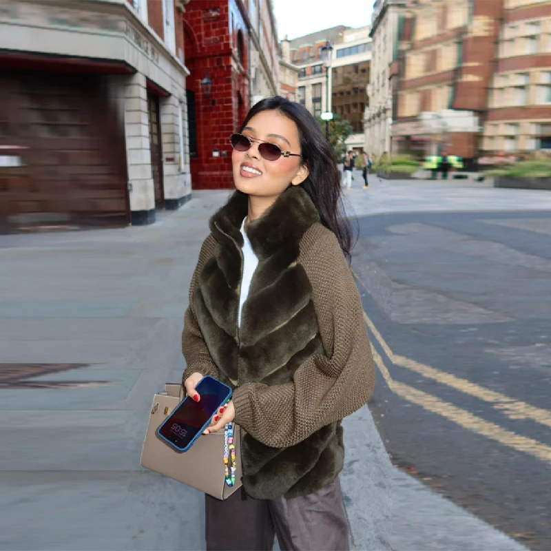 시크한 가을 겨울 인조 모피 혼합 니트 재킷 여성용 하이넥 럭셔리 니트 스웨터 2025 신상 여성 중세 패션 코트